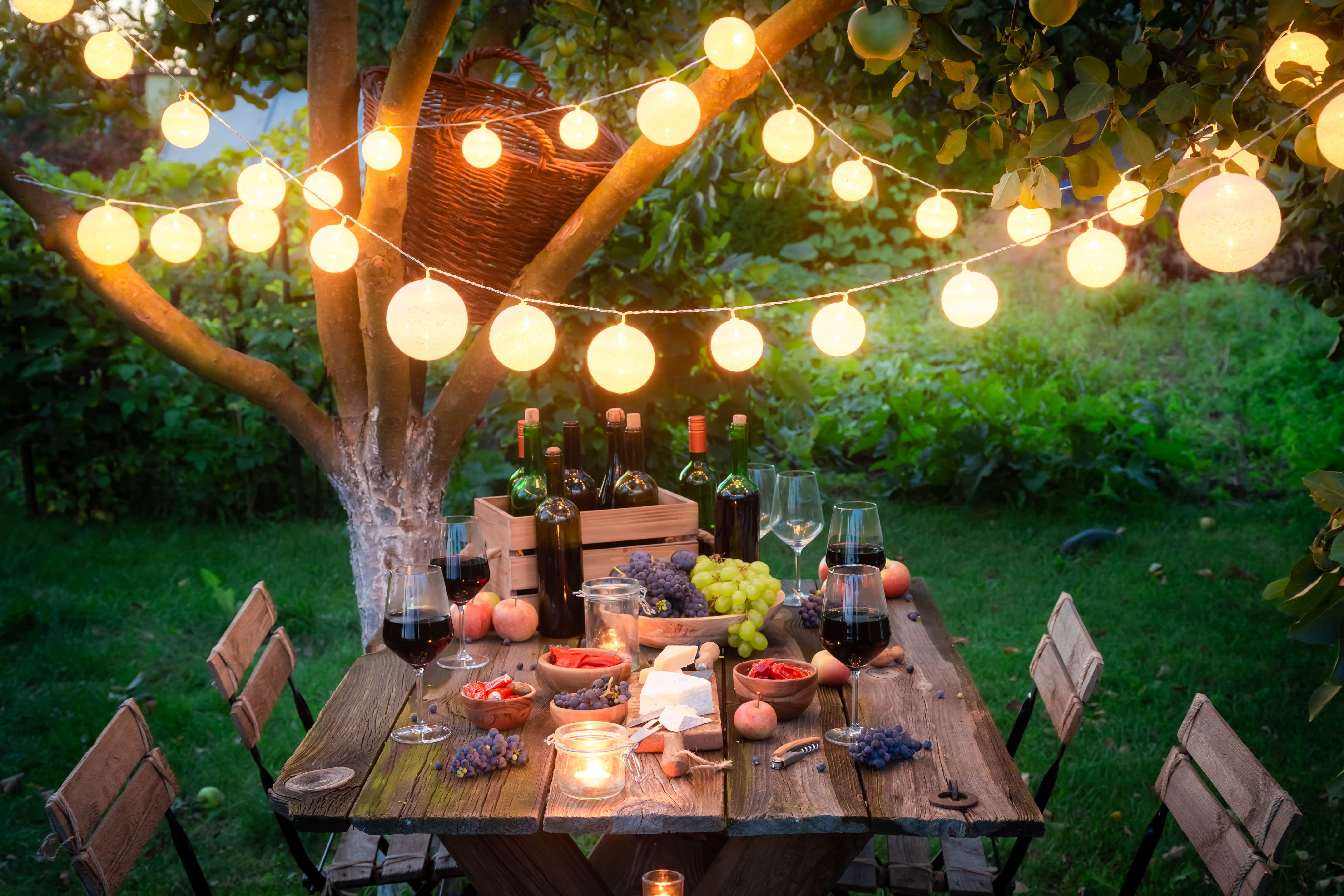 Creative outdoor lighting for your decking 