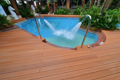 Perfect Decking and swimming features 